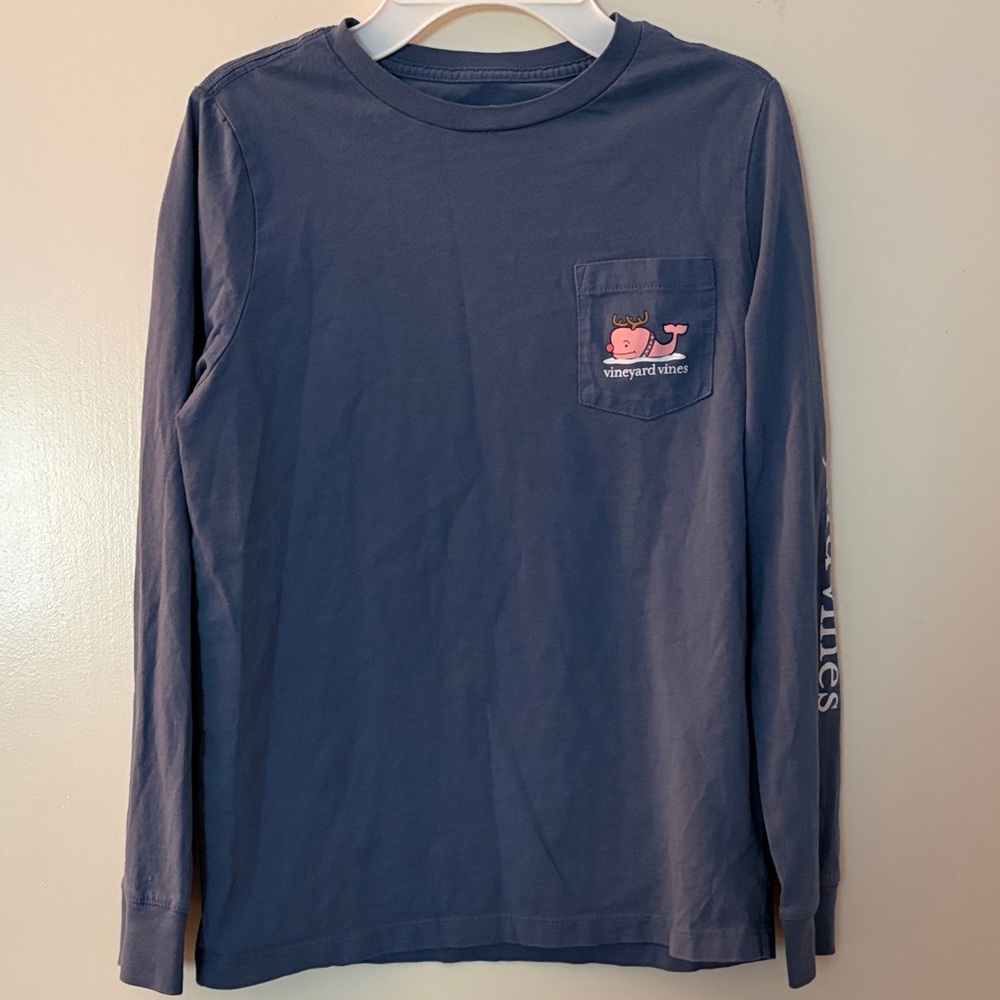 3 for 25! Vineyard Vines Kids’ Blue Christmas Long Sleeve Tee, size small
